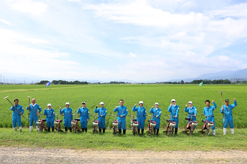 令和8年7月14日 江立て作業を行いました。